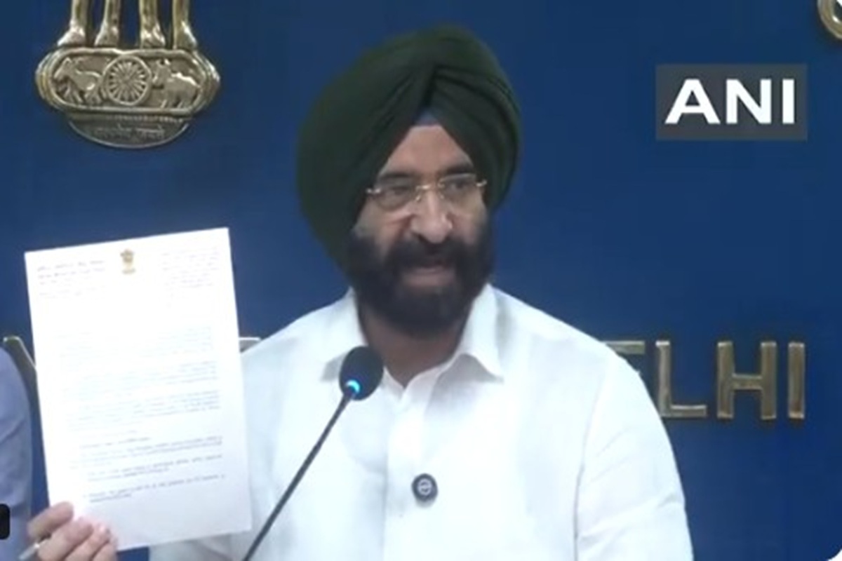 पुराने वाहनों को भी मिलेगा पेट्रोल डीजल? ईंधन पर रोक लगाना सही नहीं, पर्यावरण मंत्री ने CAQM को लिखा पत्र