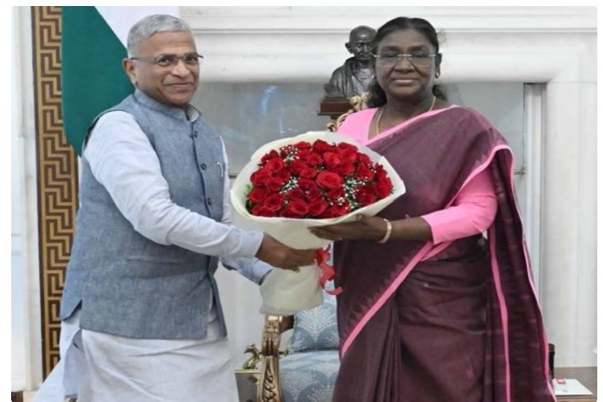 Vice President Latest News: सामने आया उपराष्ट्रपति पद का सबसे मजबूत चेहरा! राष्ट्रपति द्रौपदी मुर्मू ने सौंपी बड़ी जिम्मेदारी