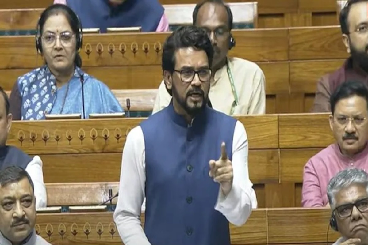 Parliament Monsoon Session: ‘राहुल गांधी पाकिस्तानी प्रोपेगैंडा के पोस्टर बॉय’.. विपक्ष को अनुराग ठाकुर का करारा जवाब, बोले- कांग्रेस ने सेना प्रमुख को कहा था सड़क का गुंडा