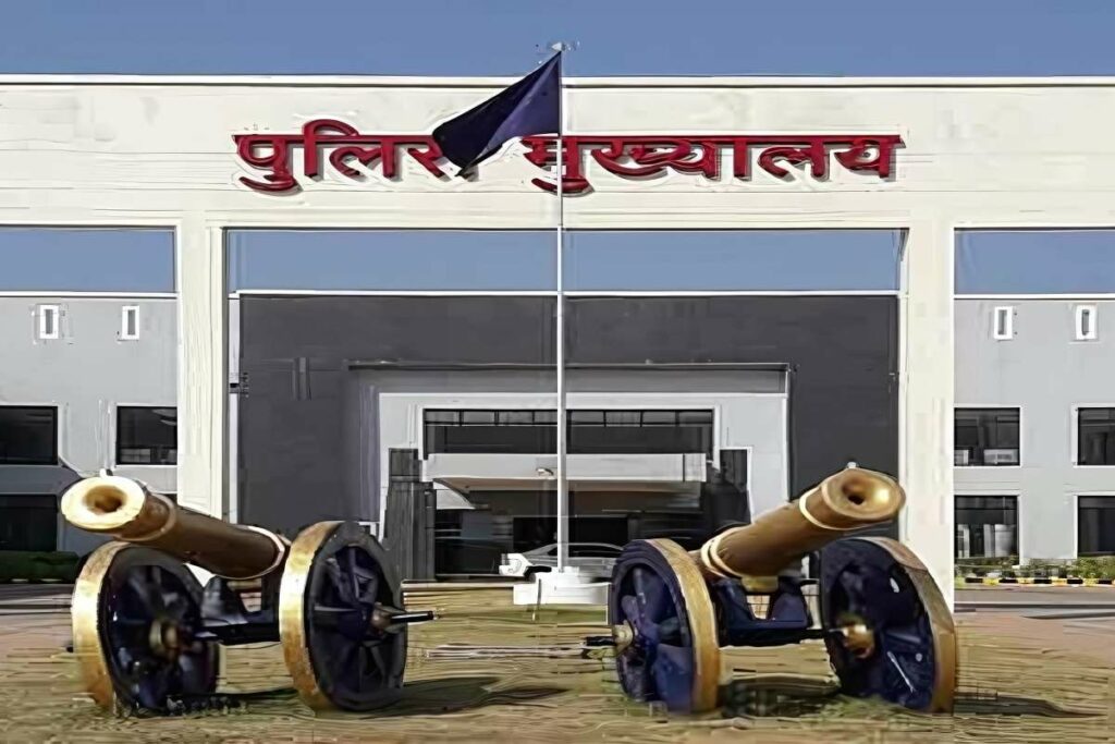 CG Police Salary Allowance News: पुलिसकर्मियों के भत्ते में सीधे 4000 तक रुपए की बढ़ोतरी की अनुशंसा / Image Source: CG Police Website