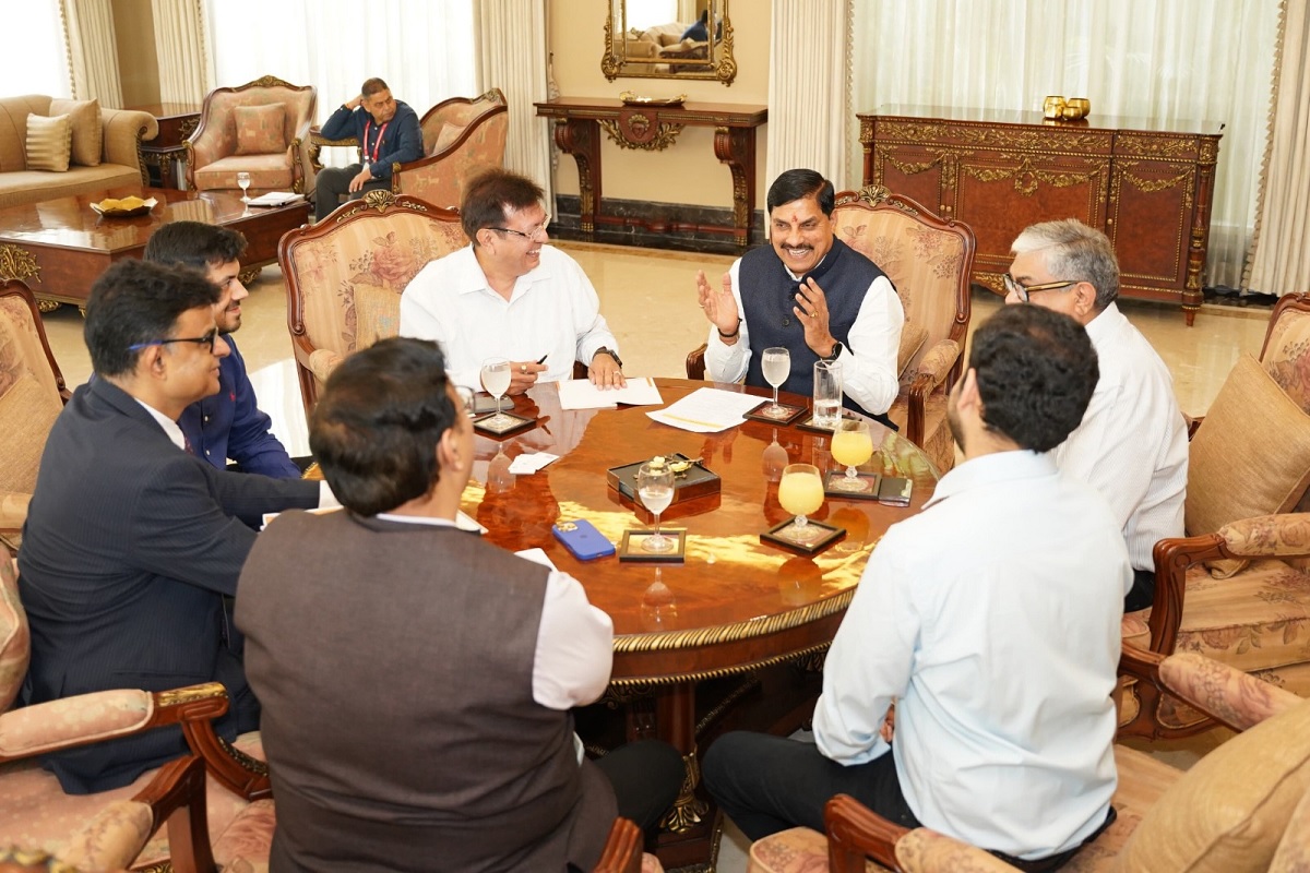 Madhya Pradesh News: लुधियाना में उद्योगपतियों से मिले सीएम मोहन, मध्यप्रदेश में निवेश के लिए दिया आमंत्रण Madhya Pradesh News: लुधियाना में उद्योगपतियों से मिले सीएम मोहन, मध्यप्रदेश में निवेश के लिए दिया आमंत्रण