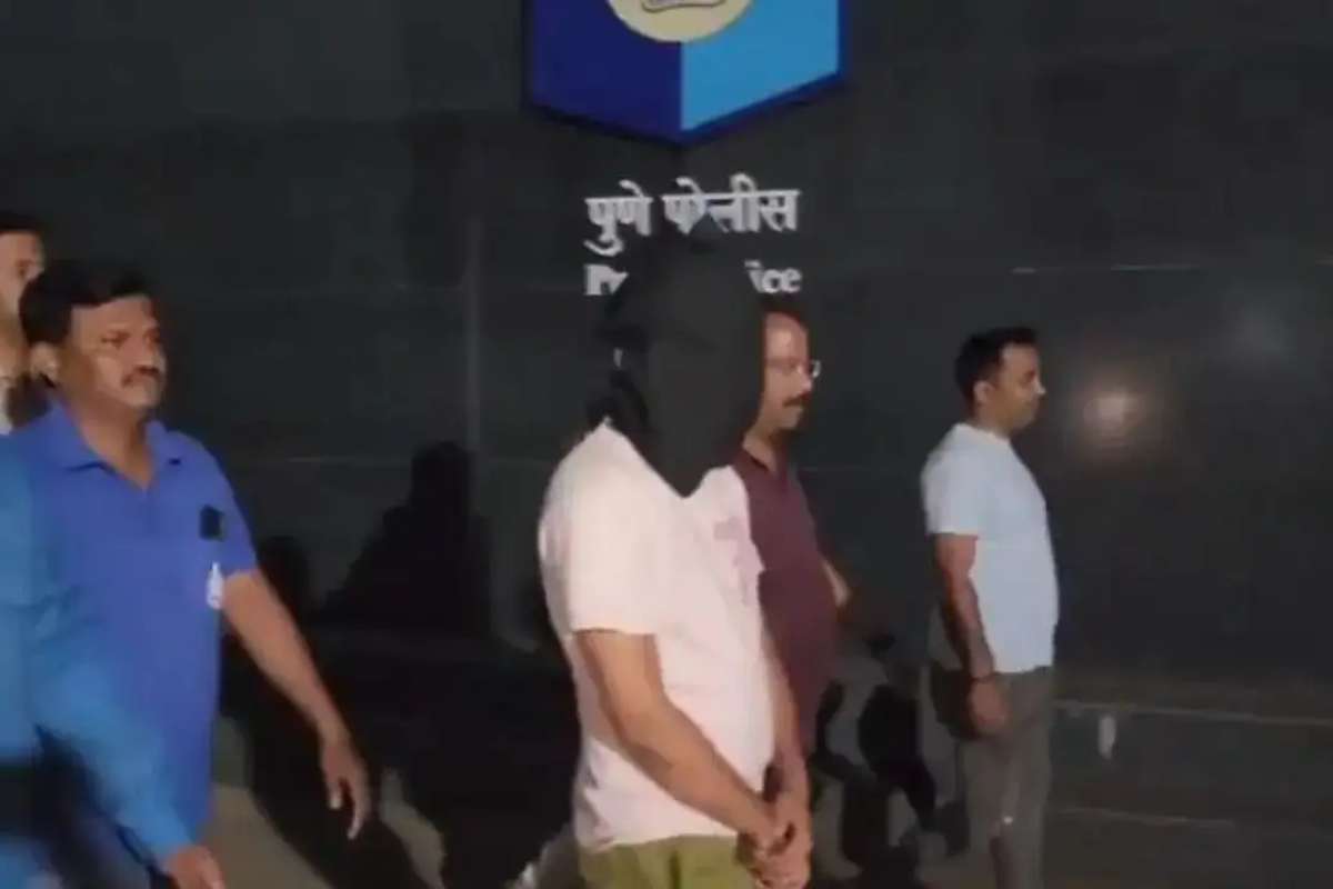 Pune Rave Party News: महाराष्ट्र के नेता ‘एकनाथ’ का दामाद महिलाओं के साथ रेव पार्टी करते पकड़ाया, पत्नी भी है कद्दावर नेत्री, सियासी गलियारे में मचा हड़कंप