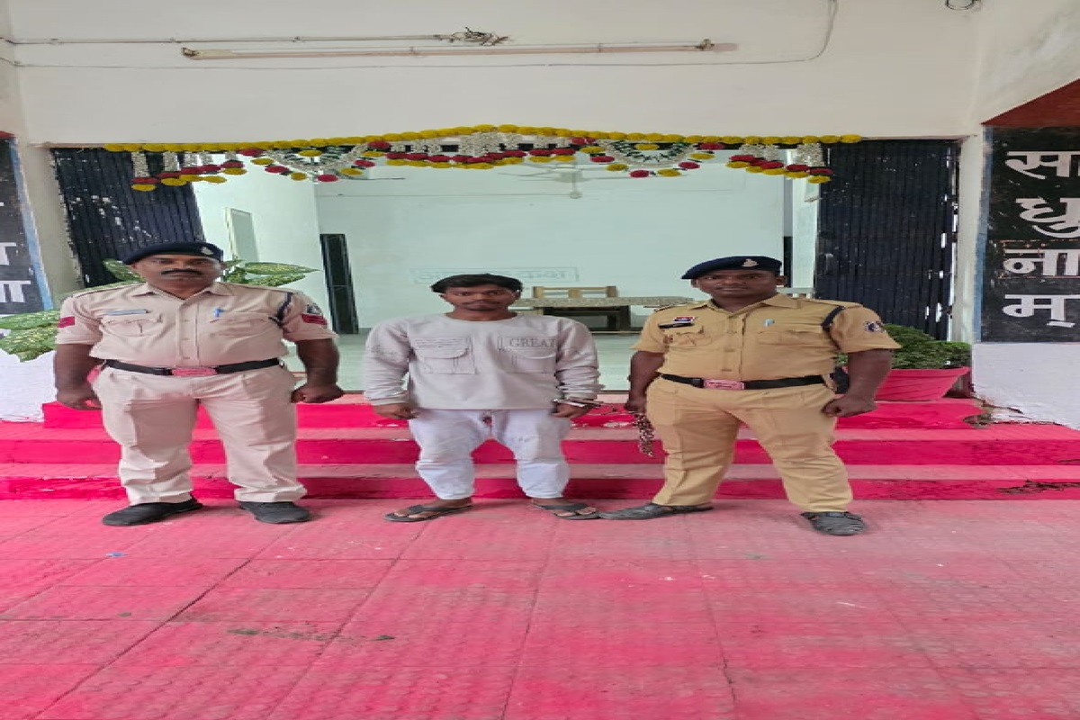 Janjgir-Champa Crime News: नाबालिग लड़की से दुष्कर्म करने वाले आरोपी को पुलिस ने किया गिरफ्तार, बहला फुसलाकर ले गया था साथ