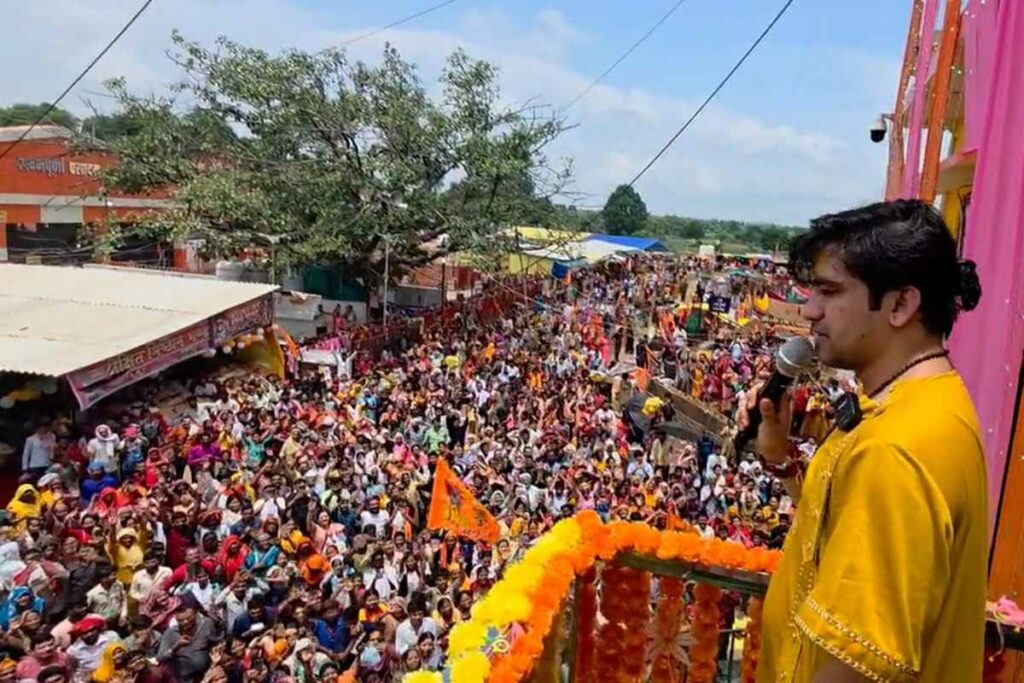 Happy Birthday Dhirendra Krishna Shashtri/ Image Credit: IBC24