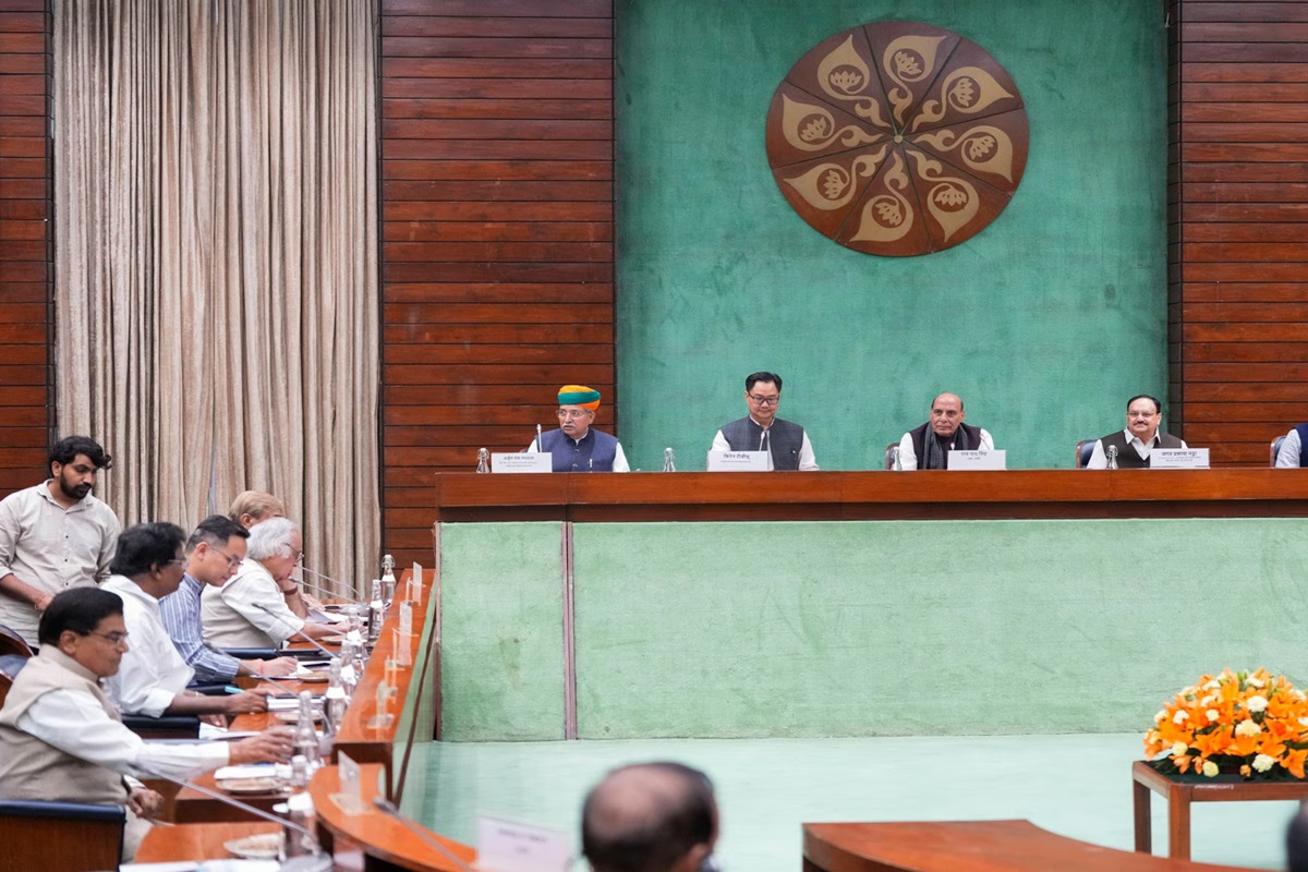 Today Live News and Updates 20th July 2025: संसद के मानसून सत्र से पहले सर्वदलीय बैठक, कांग्रेस बोली- पहलगाम सीजफायर पर जवाब दें मोदी, रिजिजू ने कही ये बात