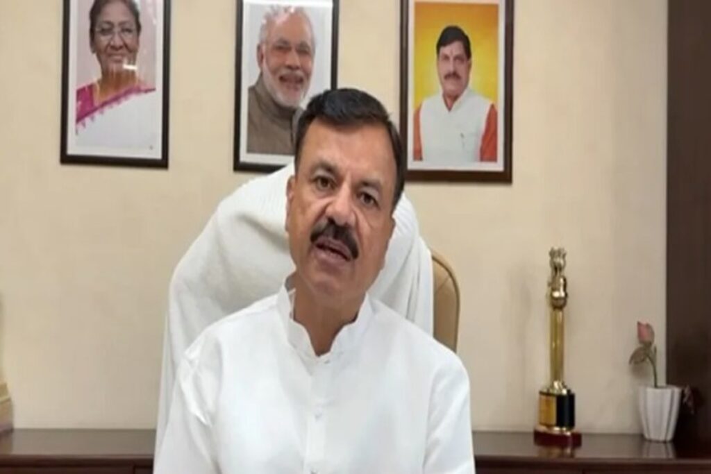 Shahdol School Paint Scam, image source: ibc24