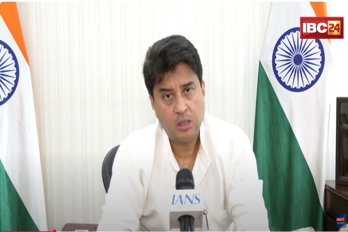 Jyotiraditya Scindia Interview on BSNL: सिंधिया ने कहा BSNL को क्रिटिकल सपोर्ट पर छोड़कर गई थी यूपीए सरकार, इंडिया पोस्ट नई सर्विस के साथ होगा तैनात