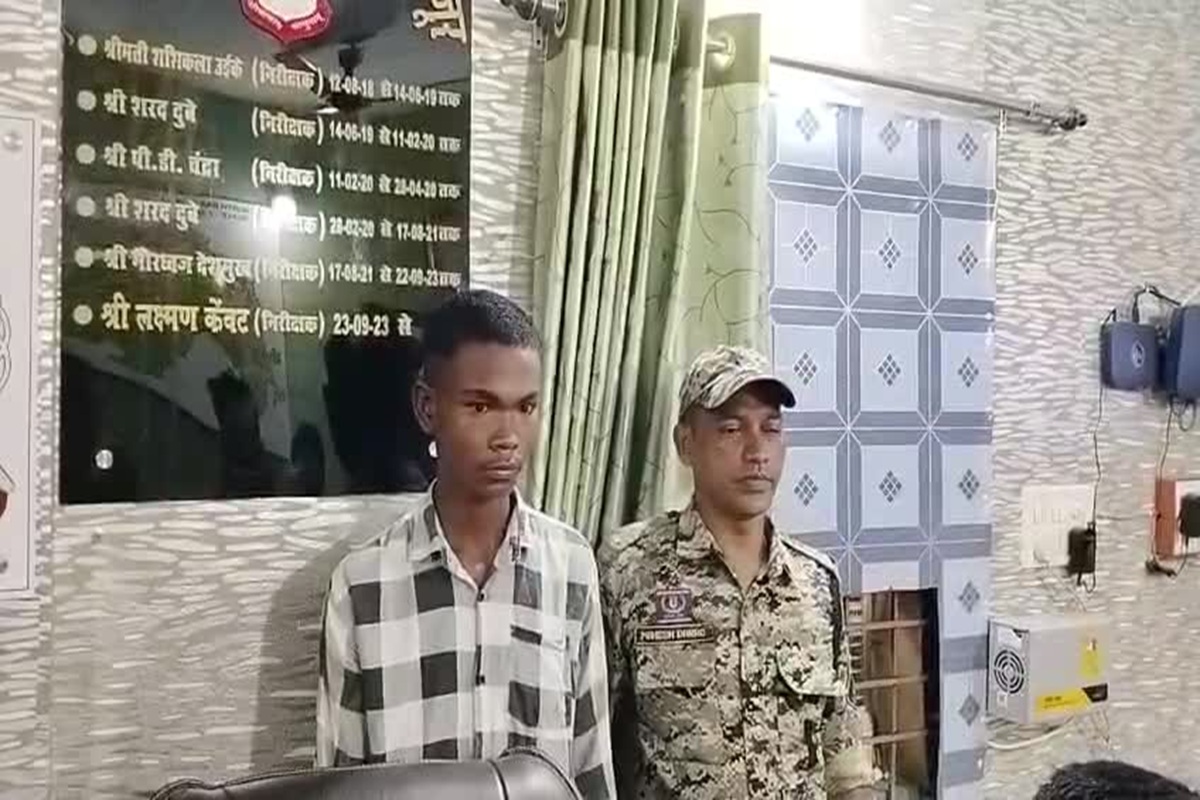 Kanker News: दो मासूम सगी बहनों के साथ छेड़छाड़ और दुष्कर्म! रोने की आवाज सुनकर दौड़े ग्रामीण