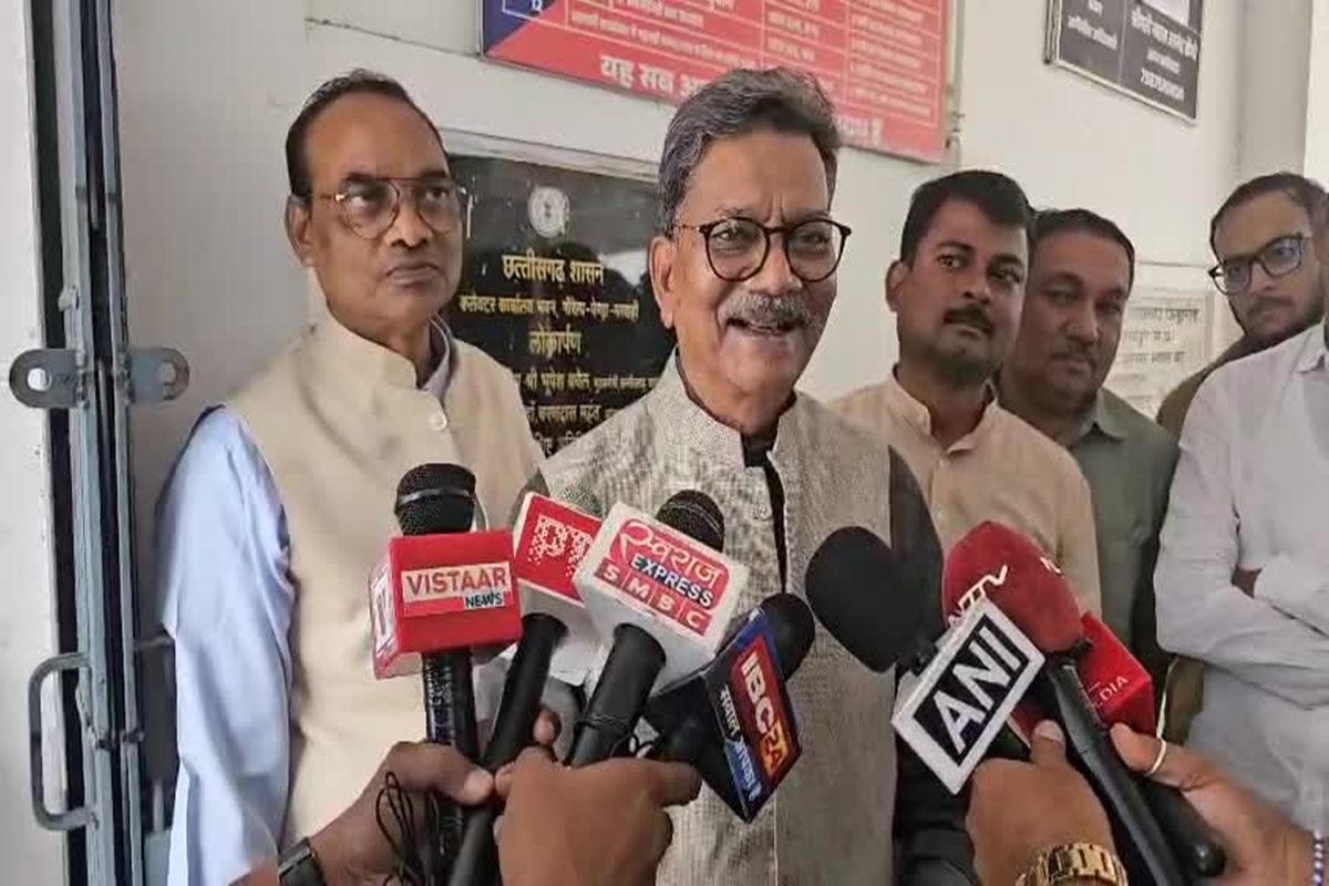 Mahant on Sai Cabinet : नए मंत्रिमंडल के बाद BJP में असंतोष! नेता प्रतिपक्ष ने कहा अमर अग्रवाल और अजय चंद्राकर हमारे पुराने मित्र..हम भी तलाश रहे संभावनाएं