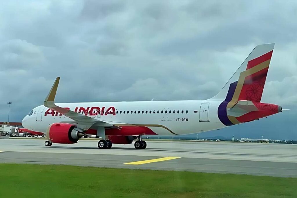 Air India Flight Emergency Landing: कांग्रेस सांसदों से सवार एअर इंडिया की विमान में आई तकनीकी खराबी / Image Source: File