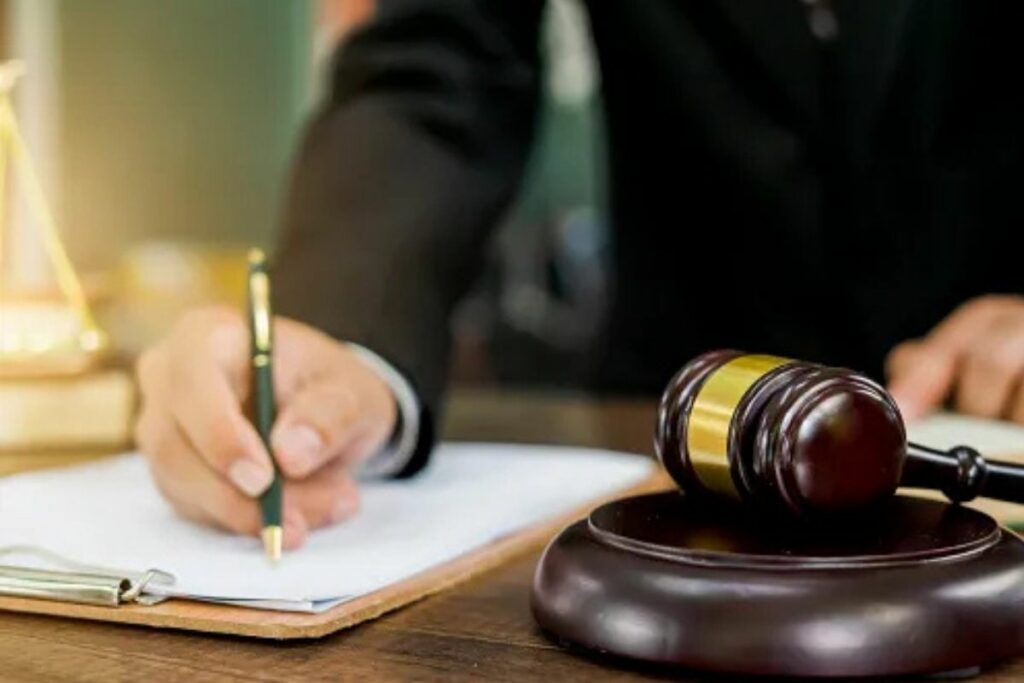 Bilaspur News, Bilaspur teacher case, POCSO Act Bilaspur, teacher sexual abuse case, Bilaspur High Court verdict, Kiirti Kumar Sharma case, child protection law Bilaspur, Bilaspur school abuse news, teacher misconduct Bilaspur, Bilaspur student safety, sexual harassment case Bilaspur,