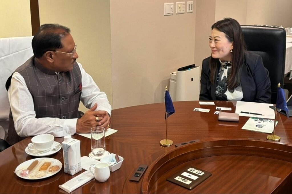 CG News, Chhattisgarh Japan visit, Vishnu Dev Sai Japan trip, Chhattisgarh digital innovation, NTT Ltd India collaboration, Japan India trade relations, Chhattisgarh industrial growth, Chhattisgarh tourism Japan, Indo-Japan cultural ties, Japan technology partnership, Chhattisgarh business delegation, Tokyo official visit,