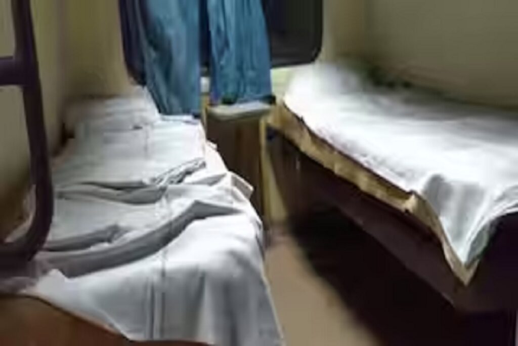 Railway Complaint for Dirty Bedsheet