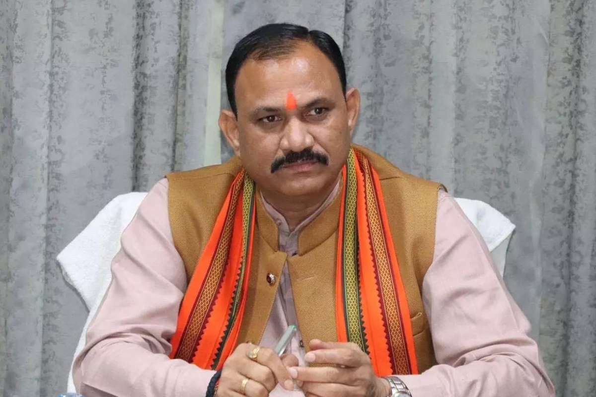 NHM Strike Chhattisgarh News Today: NHM कर्मचारियों को नौकरी से निकालने का आदेश जारी, स्वास्थ्य मंत्री श्याम बिहारी जायसवाल ने कहा- हमने नहीं किया नियमितीकरण का वादा