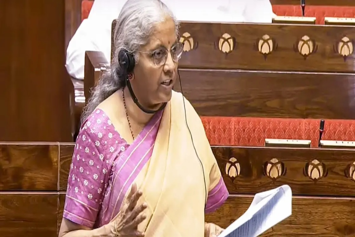 New Income Tax Bill: संसद में पारित हुआ नया आयकर विधेयक, घटाई गई अधिनियम में धाराओं की संख्या, वित्त मंत्री बोली- इसमें कर की कोई नई दर नहीं 