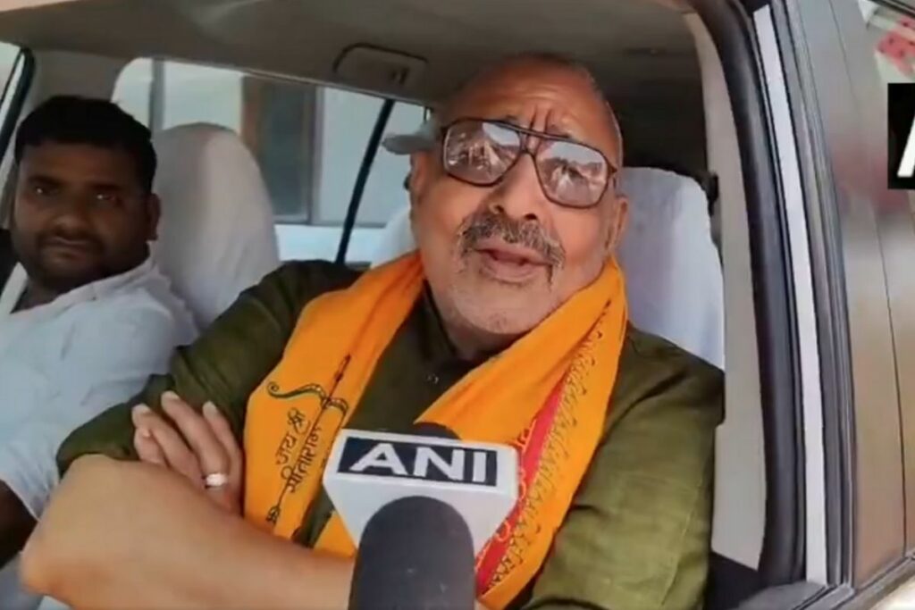 Voter Adhikar Yatra, Rahul Gandhi Bihar rally, Tejashwi Yadav rally, Bihar political news, INDIA alliance rally, Rohtas rally Rahul, Bihar election campaign 2025,Bihar political war, Giriraj Singh statement, democracy protest Bihar, Rahul Gandhi yatra,