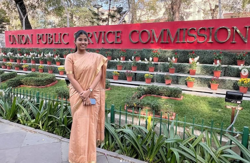 IAS Aastha Singh Success Story, image source: aasthaa.s30 instagram