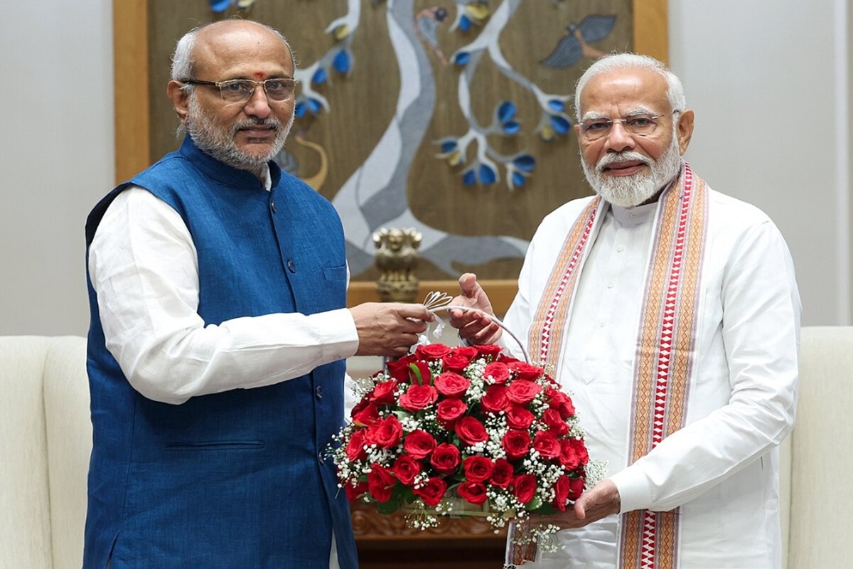 CP Radhakrishnan : उप राष्ट्रपति पद के लिए NDA उम्मीदवार सीपी राधाकृष्णन को लेकर PM मोदी ने कही बड़ी बात