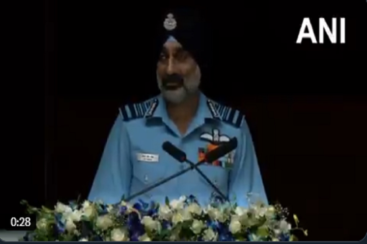 IAF Chief Operation Sindoor: भारतीय वायुसेना ने PAK के 5 फाइटर जेट और 1 एयरक्राफ्ट किए ध्वस्त, भारतीय वायु सेना प्रमुख का नया खुलासा