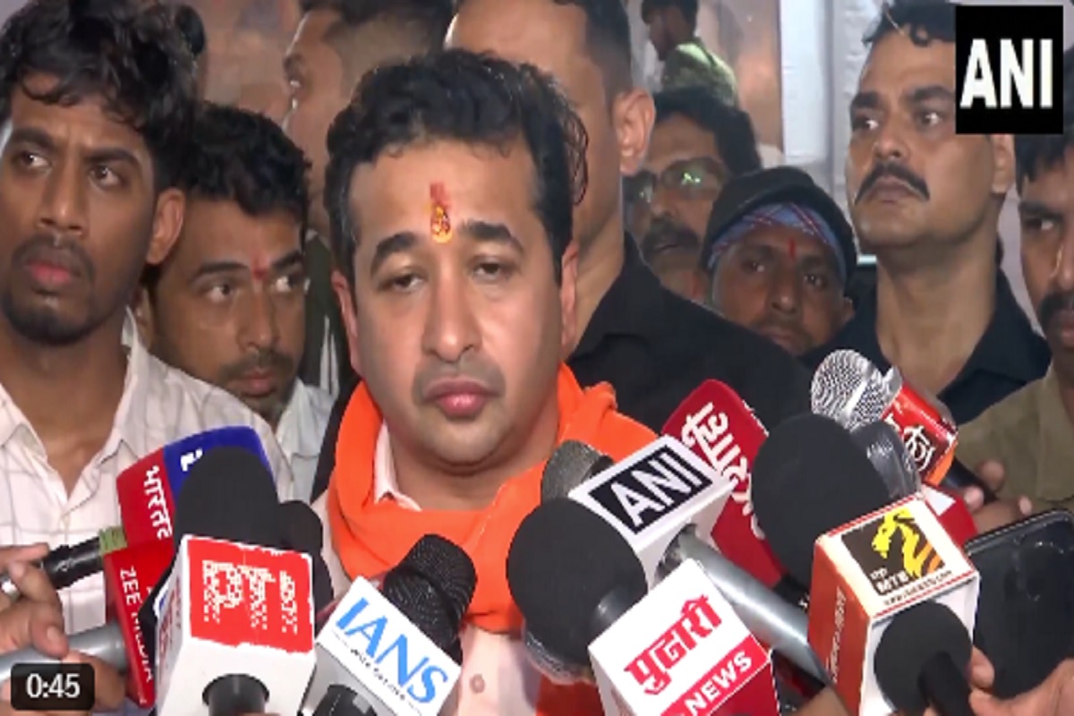 Maharashtra News: ‘भारत में संविधान लागू है, शरिया कानून नहीं’, वराह जयंती पर कैबिनेट मंत्री राणे का बड़ा बयान