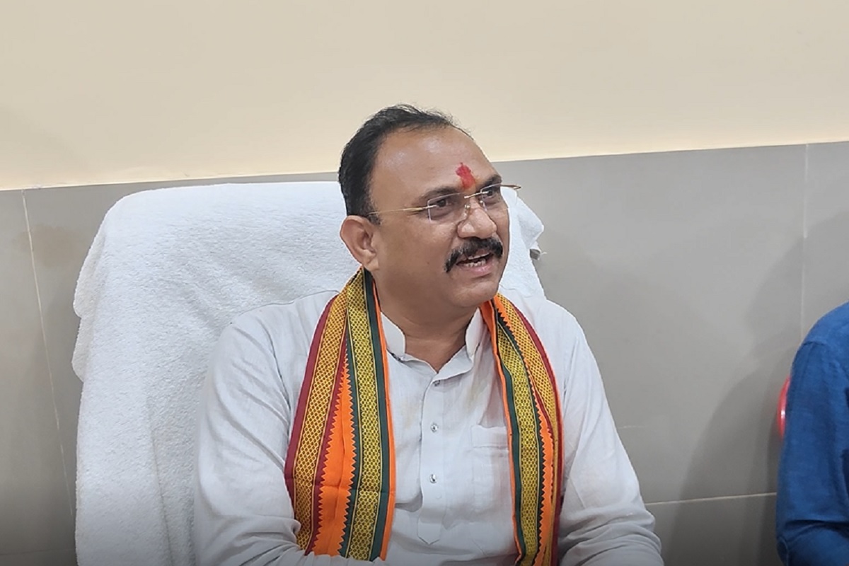 Korea News: नई जिम्मेदारी मिलते ही सख्त हुए मंत्री श्याम बिहारी जायसवाल, CGMSC को दिए ये निर्देश, NHM कर्मचारियों की हड़ताल पर भी कही ये बात