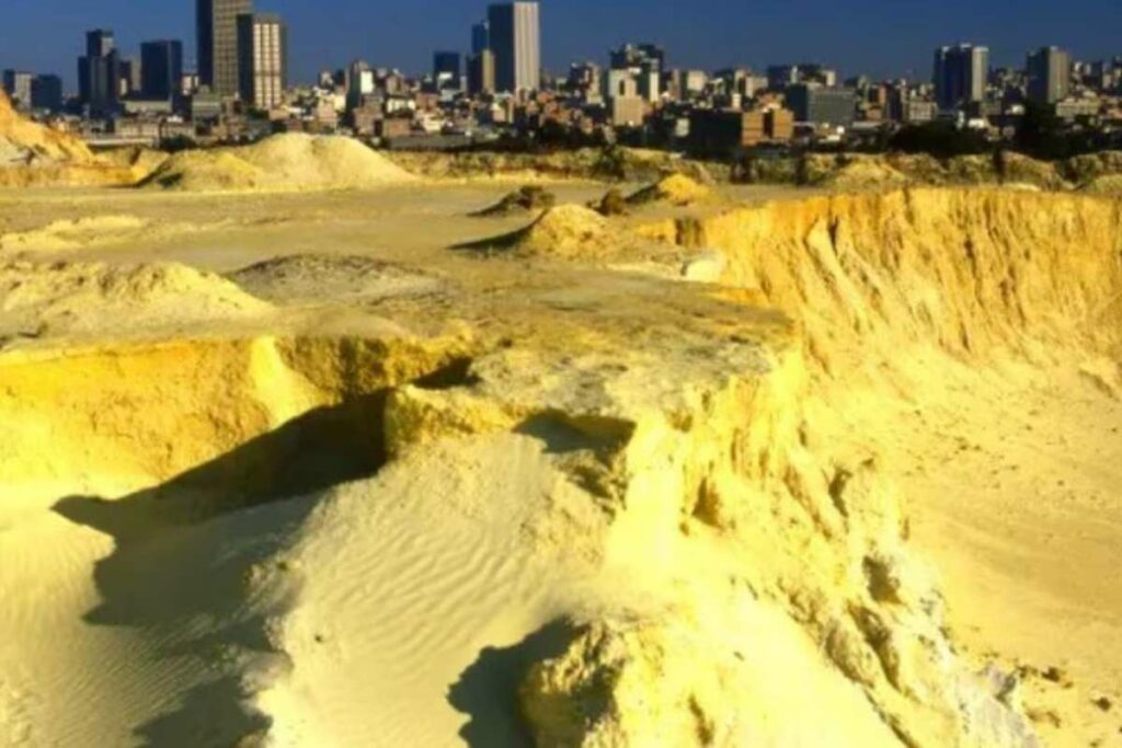 Sone ki Khadan Kahan Hai: छत्तीसगढ़ के पड़ोसी राज्य में मिला सोने का विशाल भंडार / Image Source: File