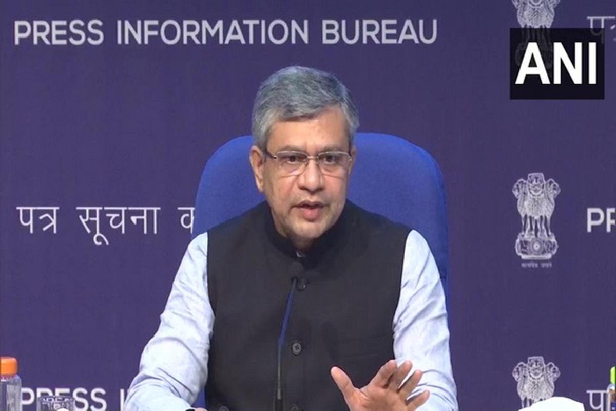 Online Gaming Bill: ऑनलाइन गेम पर प्रतिबंध लगाने वाला बिल बिना चर्चा के लोकसभा से पास, मंत्री अश्विनी वैष्णव ने कही ई गेमिंग को प्रमोट करने की बात