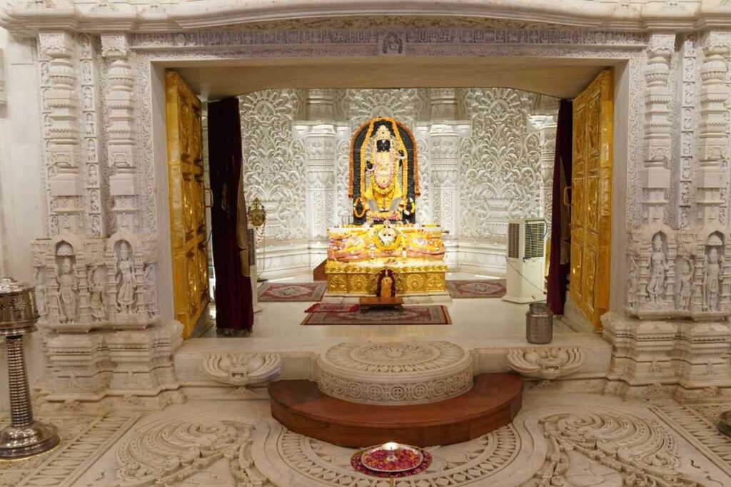 Ayodhya Ram Mandir, Ayodhya temple closure lunar eclipse, Ayodhya Ram Mandir 7 Sept update, Chandragrahan Ayodhya 2025, Ram temple closed due to eclipse, Ayodhya lunar eclipse temple timing, Ayodhya Mandir darshan 7 Sept, Ram Lalla temple closure, lunar eclipse India September 2025, Ayodhya darshan ban eclipse, sutak kal Ayodhya temple, Gopal Rao Ram Mandir news, Ayodhya puja timing lunar eclipse,