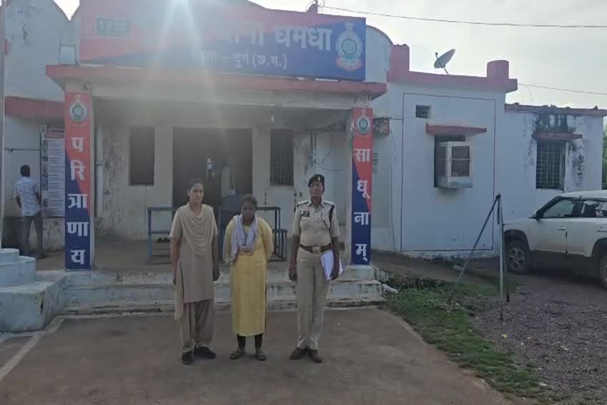 अनोखी ठगी! बच्चे की किडनी ट्रांसप्लांट कराने के नाम पर लिए लाखों रुपए, आरोपी ने खुद को रायपुर एम्स की नर्स बताया