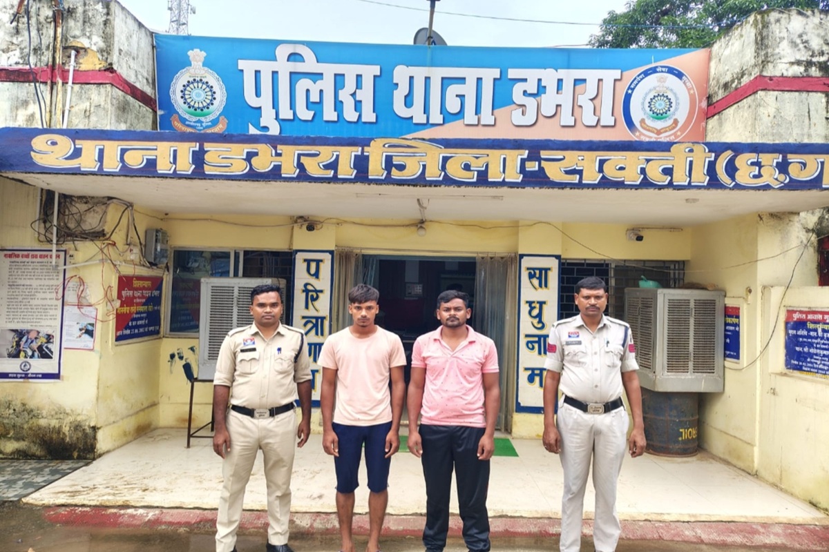 Sakti News: झाड़ियों में छिपकर लड़की का इंतजार कर रहे थे युवक, पास आते ही किया नाबालिग से गैंगरेप, तीन आरोपी गिरफ्तार