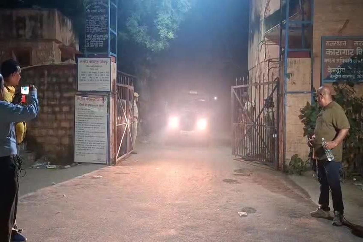 Sonam Wangchuk: सोनम वांगचुक को गिरफ्तार कर लाया गया राजस्थान, कड़ी सुरक्षा के बीच जोधपुर सेंट्रल जेल में किया शिफ्ट