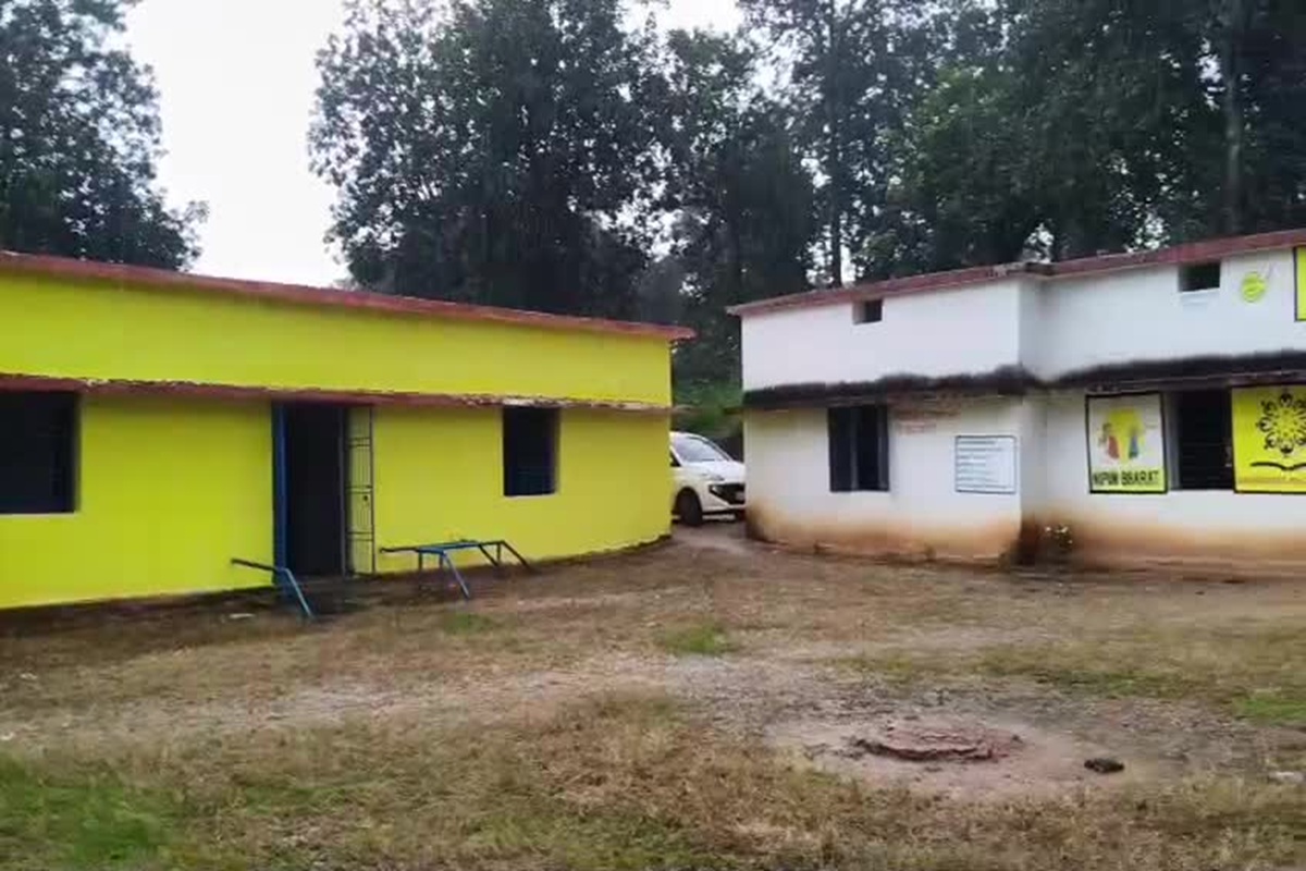 Wadrafnagar News: स्कूल में बैड टच करता है शिक्षक, परेशान छात्रा ने छोड़ी पढ़ाई, शिकायत दर्ज होते ही आरोपी फरार