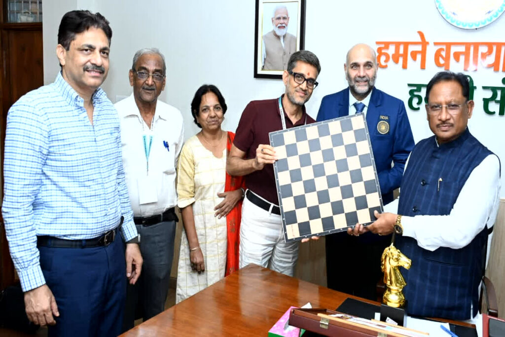 Chhattisgarh News, Raipur chess news, Pravin Thipsay Raipur visit, CM Vishnu Deo Sai meeting, Raipur sports news, Chhattisgarh chess update, Pravin Thipsay Arjuna awardee, CM Raipur chess interaction, Raipur sports development, Chhattisgarh Olympic Association news, Pravin Thipsay Grandmaster India, Raipur government sports support, Vishnu Deo Sai chess, Raipur chess champion visit, Raipur chess player meet CM, Raipur September 2025 events