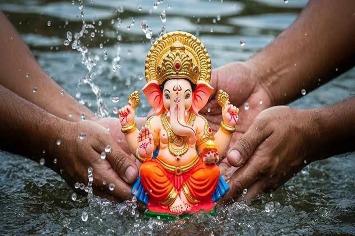 Ganesh Visarjan 2025 date : इस वर्ष 2025 में 5 यां 6 सितम्बर, किस दिन किया जायेगा गणेश विसर्जन? जानें श्री गणेश की प्रतिमा विसर्जन की कथा