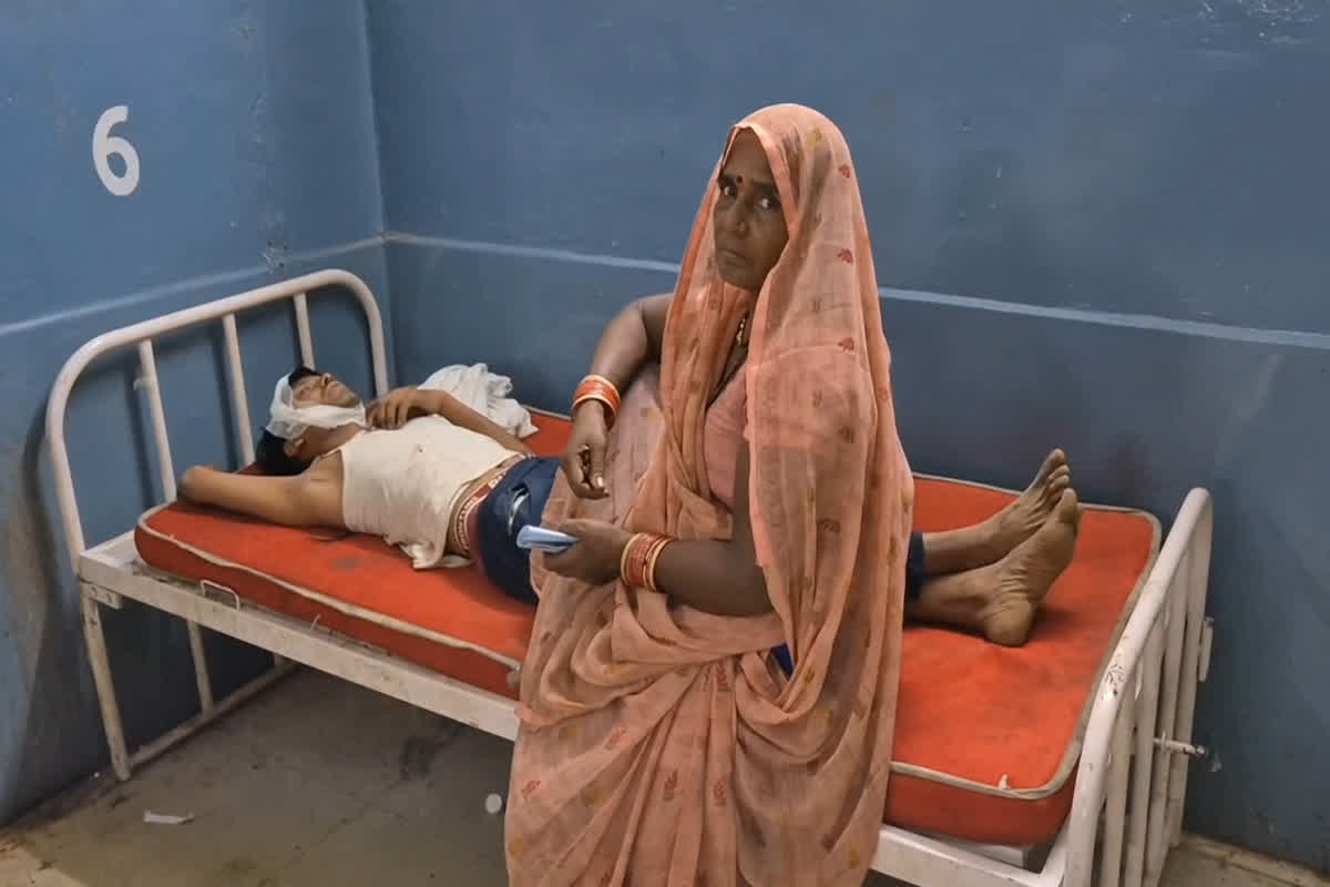 Hatta News: पत्नी बनी जल्लाद! पति को छत से फेंका, सास को भी जमकर पीटा, मामूली झगड़े ने लिया खतरनाक मोड़