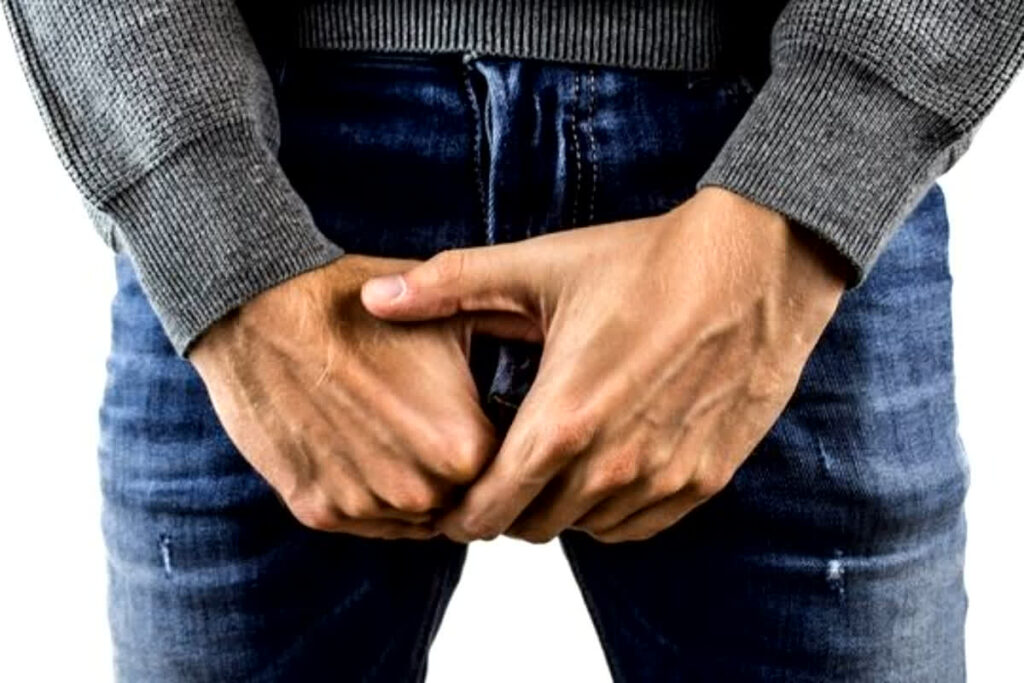 Ring Stuck in Private Part: 'डॉक्टर' ने युवक को लिंग में पहनाई अंगूठी और कहा- अब नहीं होगी कोई शिकायत / Image: Symbolic