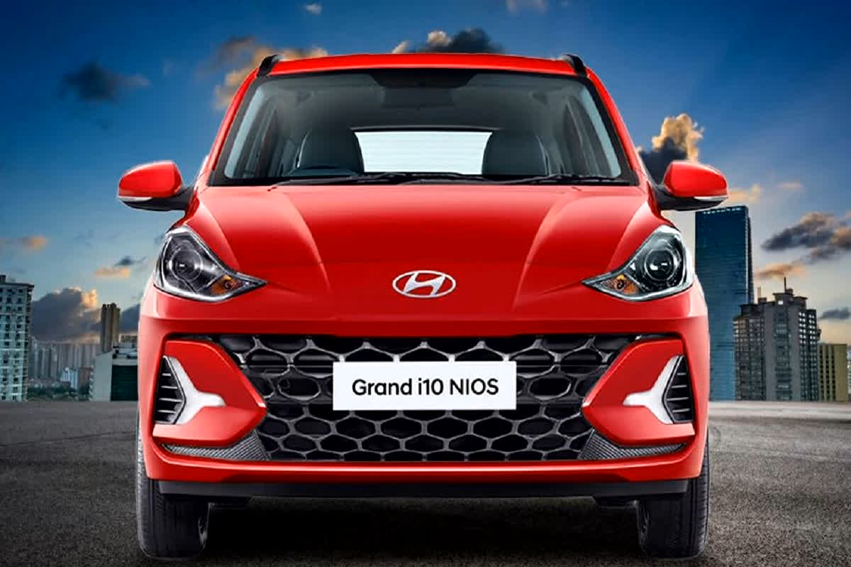Hyundai Grand i10 Nios Offer: सस्ती कार, भारी छूट, हुंडई दे रही 60,000 रुपये का ऑफर, साथ ही GST में भी फायदा