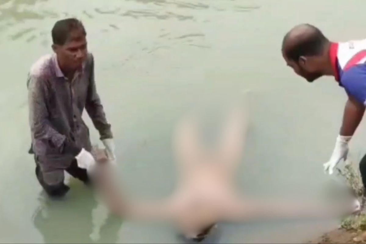 Mahasamund Crime News: लिव-इन पार्टनर की दर्दनाक हत्या! प्रेमिका और बेटे ने मिलकर गला रेता, फिर गुप्तांग काटकर शव नहर में फेंका, ऐसे हुआ खौफनाक मर्डर का खुलासा