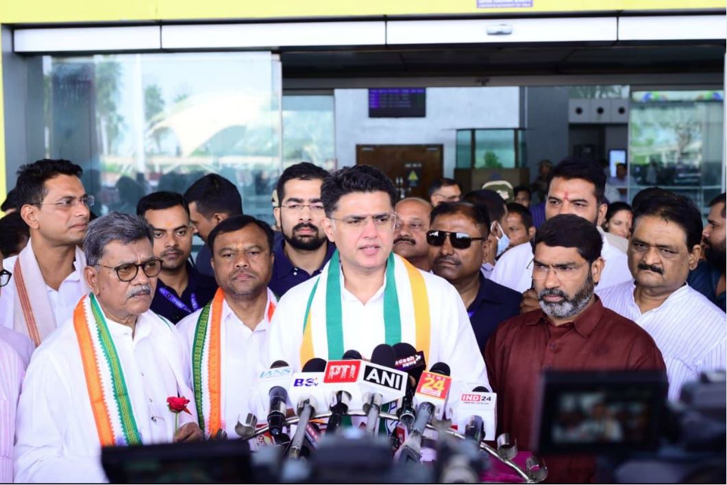 Sachin Pilot in Bilaspur: छत्तीसगढ़ पहुँचते ही सचिन पायलट के निशाने पर राज्य की साय सरकार.. नक्सलवाद को लेकर लगाए ये आरोप