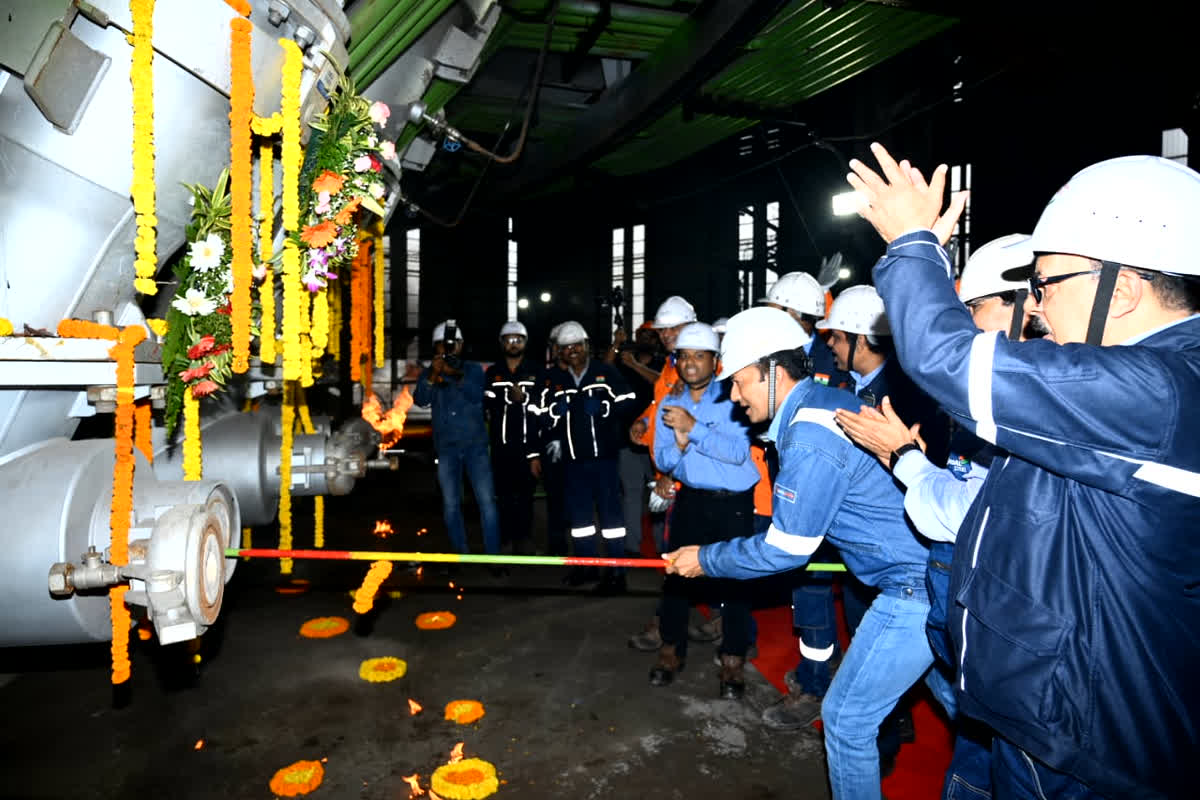 Raipur News: जिंदल स्टील ने रचा इतिहास, अंगुल में देश का सबसे बड़ा ब्लास्ट फर्नेस शुरू