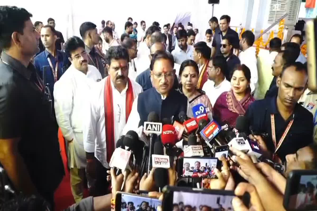 Chhattisgarh News: मुफ्त बिजली की ओर आगे बढ़ रहा है प्रदेश, पीएम सूर्यघर योजना ने बदली तस्वीर