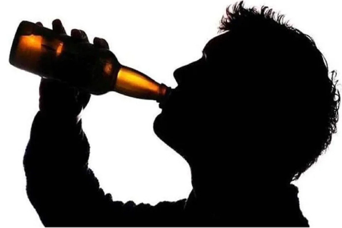 Chhattisgarh News: नौकरी से निकाले जाएंगे शराबी शिक्षक, थानों में दर्ज होगी FIR, शिक्षा मंत्री ने कह दी ये बड़ी बात