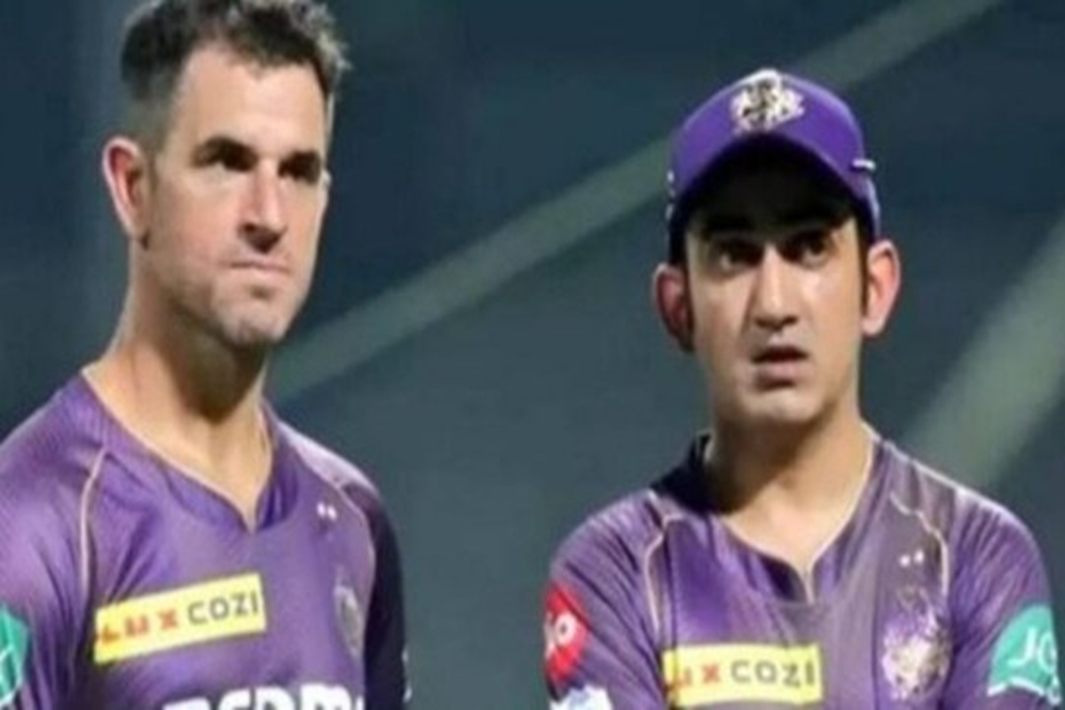 Asia Cup 2025: एशिया कप में भारत-पाकिस्तान के बीच मैच को लेकर आक्रोश, भारतीय टीम के क्षेत्ररक्षण कोच रेयान टेन ने बताया क्यों खेलना है जरूरी