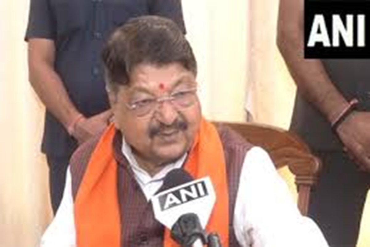 Shajapur News: राहुल गांधी पर विदेशी संस्कृति का प्रभाव, चौराहे पर बहन को चूम लेते हैं: कैलाश विजयवर्गीय