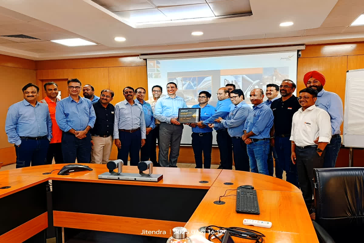 CG News: जिंदल स्टील बना भरोसेमंद स्टील सप्लायर, कैटरपिलर इंक. ने वैश्विक SER से किया सम्मानित
