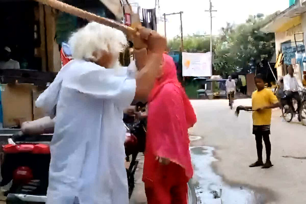 Sasur Makes Bahu's MMS: भाजपा सांसद की बहन का बाथरूम में नहाते हुए ससुर ने बनाया वीडियो