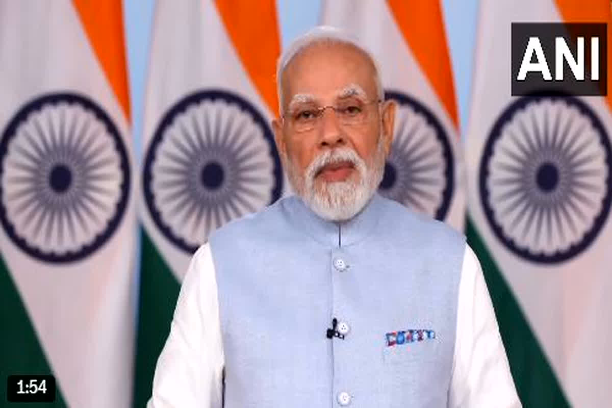 GST Bachat Utsav: कल से टीवी, एसी और वॉशिंग मशीन जैसे कई चीजें होंगी सस्ती, गरीब और मध्यम वर्ग को सीधा फायदा, पीएम मोदी ने गिनाए जीएसटी रिफॉर्म के लाभ