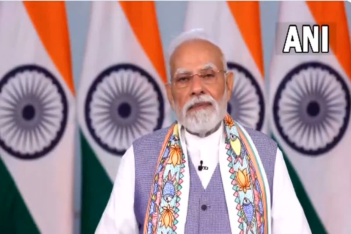 Mukhyamantri Mahila Rojgar Yojana: पीएम मोदी ने की ‘मुख्यमंत्री महिला रोजगार योजना’ की शुरुआत, 75 लाख महिलाओं के खातों में 10-10 रुपए किए ट्रांसफर
