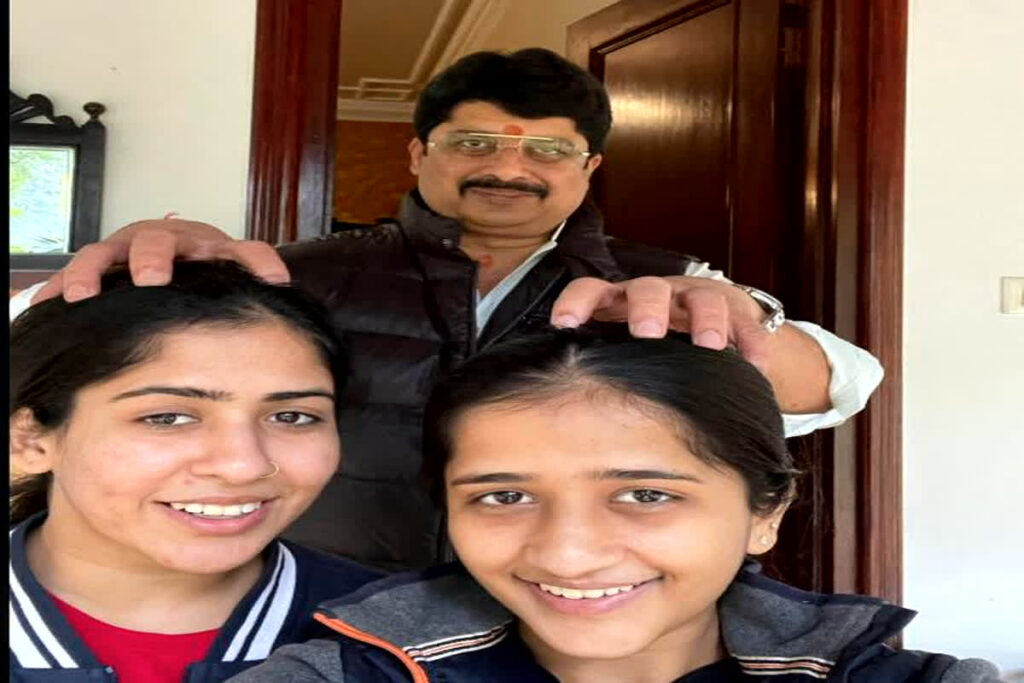 Raja Bhaiya Family