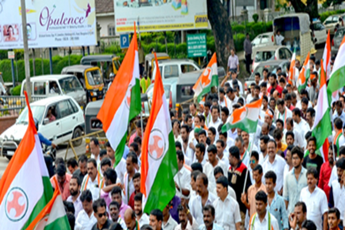 CG Political News: छत्तीसगढ़ यूथ कांग्रेस के इन जिलाध्यक्षों की होगी छुट्टी, प्रदेश प्रभारी ने खुद दिए संकेत, जानिए क्या है वजह?